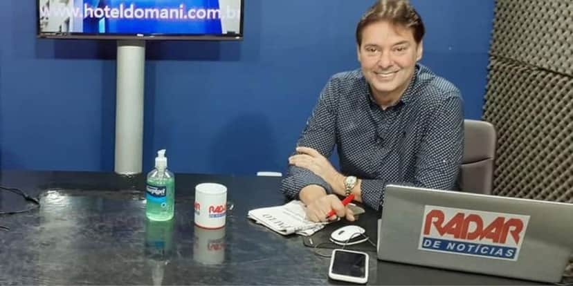 O apresentador comandava o Radar da Notícia nas redes sociais do programa (Reprodução: Internet) O apresentador comandava o Radar da Notícia nas redes sociais do programa (Reprodução: Internet)