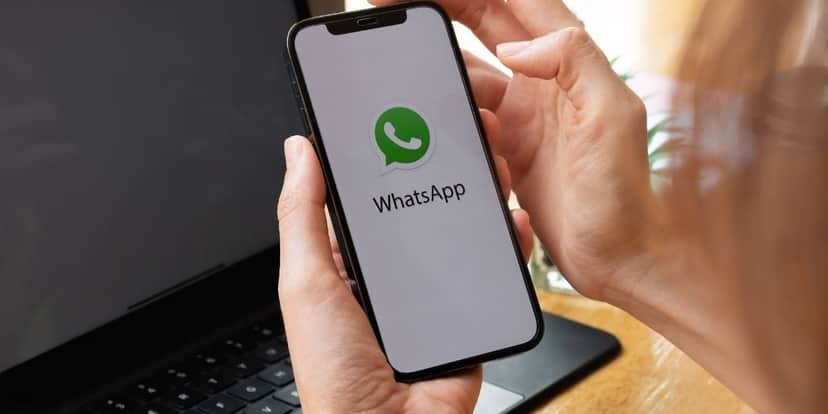 Saiu HOJE (29): Fim de serviço do WhatsApp é confirmado em lista de celulares para desespero dos usuários (Reprodução/Internet) Saiu HOJE (29): Fim de serviço do WhatsApp é confirmado em lista de celulares para desespero dos usuários (Reprodução/Internet)