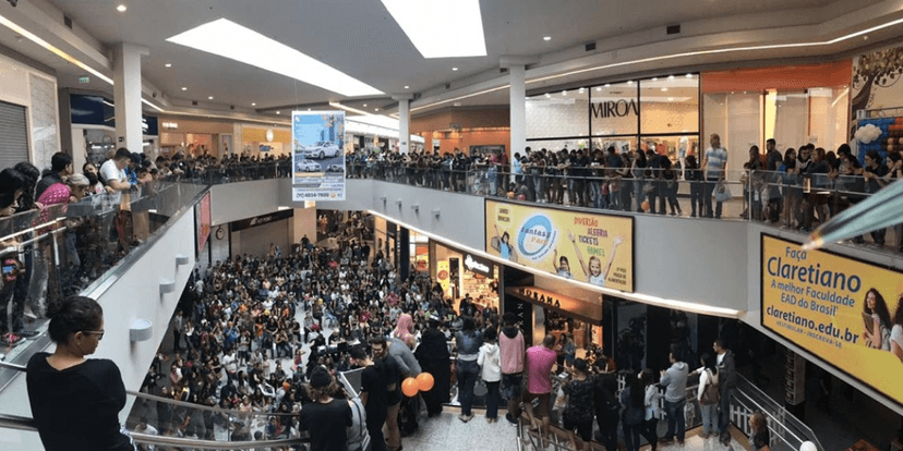 Interior do shopping (Reprodução/Internet) Interior do shopping (Reprodução/Internet)