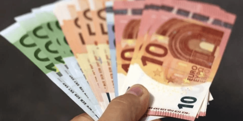 Notas de euros (Reprodução/Internet) Notas de euros (Reprodução/Internet)