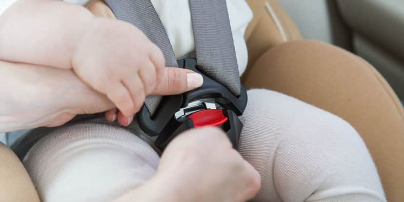 A importância de transporte crianças em suas devidas cadeirinhas - Foto Canva A importância de transporte crianças em suas devidas cadeirinhas - Foto Canva