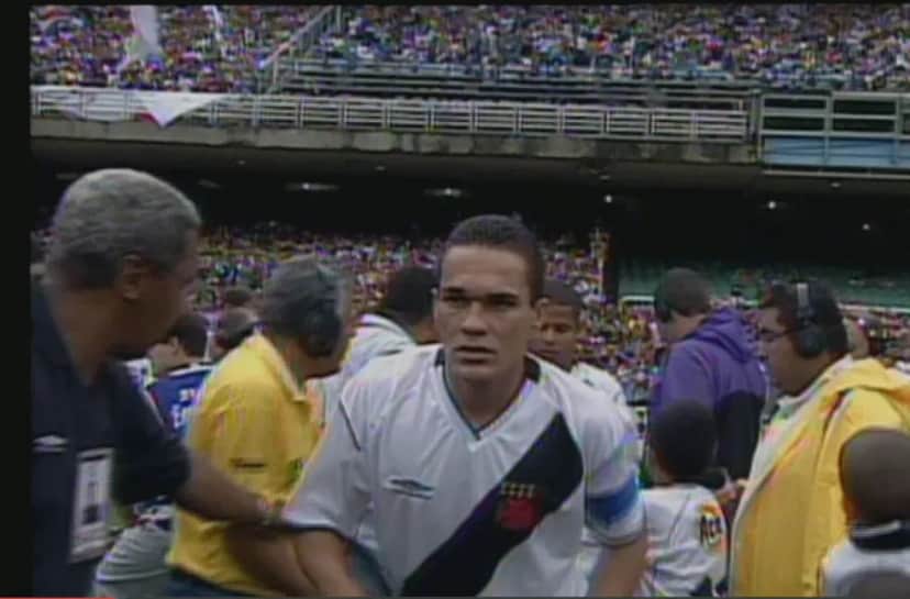 Alex foi campeão carioca pelo Vasco em 2003 - Foto Reprodução GloboNews Alex foi campeão carioca pelo Vasco em 2003 - Foto Reprodução GloboNews
