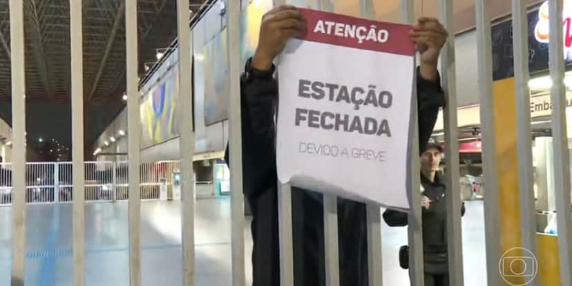 Paralisação da CPTM (Foto: Reprodução / Bom Dia São Paulo da Globo) Paralisação da CPTM (Foto: Reprodução / Bom Dia São Paulo da Globo)