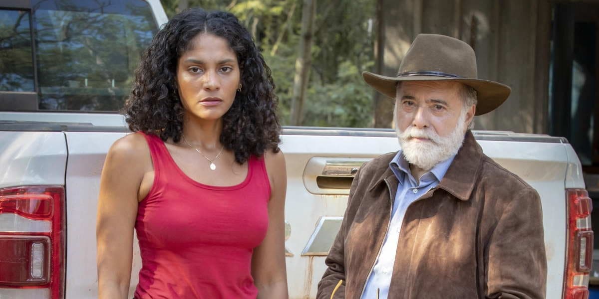 Aline (Bárbara Reis) infernizará Antônio (Tony Ramos) em "Terra e Paixão" (Foto: Divulgação/TV Globo) Aline (Bárbara Reis) infernizará Antônio (Tony Ramos) em "Terra e Paixão" (Foto: Divulgação/TV Globo)