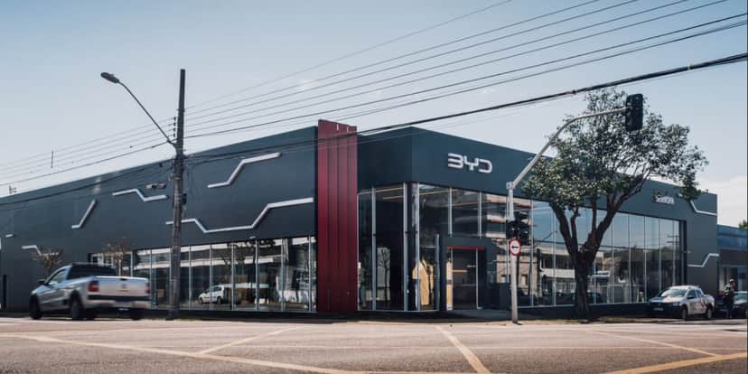 BYD é uma das principais montadoras de veículos elétricos (Reprodução: Internet) BYD é uma das principais montadoras de veículos elétricos (Reprodução: Internet)