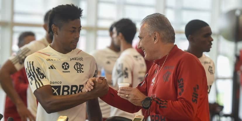 Bruno Henrique deve sair do Flamengo - (Foto: Internet) Bruno Henrique deve sair do Flamengo - (Foto: Internet)