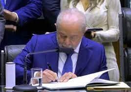 http://tvfoco.uai.com.br/wp-content/uploads/2015/05/Daniela-Mercury.jpg http://tvfoco.uai.com.br/wp-content/uploads/2015/05/Daniela-Mercury.jpg