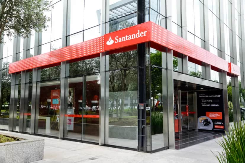 Santander expõe fim de serviço envolvendo cartão de crédito (Foto: Divulgação) Santander expõe fim de serviço envolvendo cartão de crédito (Foto: Divulgação)