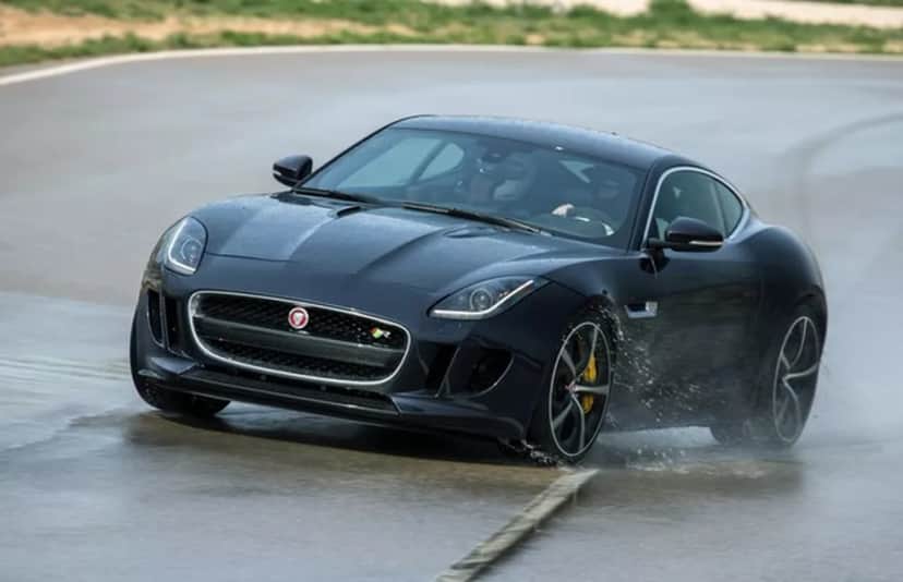 Jaguar F-Type (Reprodução/Internet) Jaguar F-Type (Reprodução/Internet)