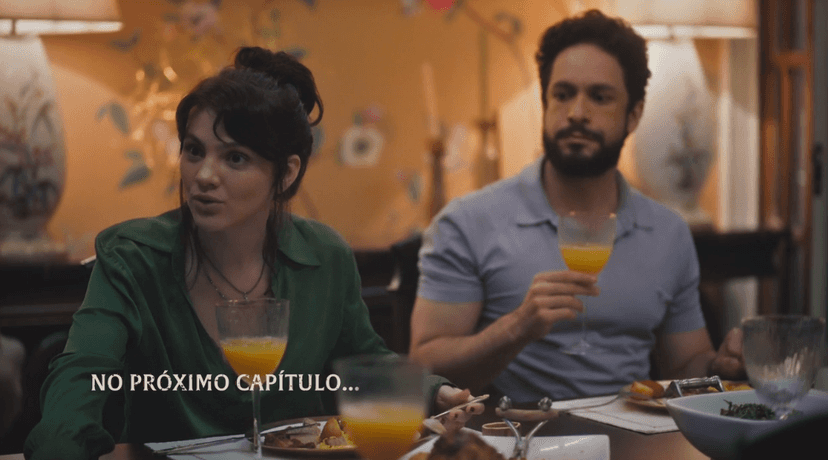 Petra e Luigi se preocupam com os sinais de que a saúde de Antônio não vai nada bem (Foto Reprodução/Globoplay) Petra e Luigi se preocupam com os sinais de que a saúde de Antônio não vai nada bem (Foto Reprodução/Globoplay)