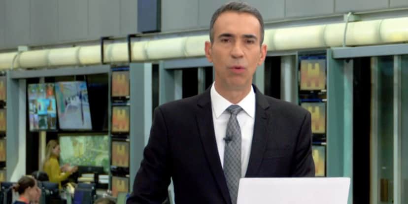 César Tralli no Jornal Hoje (Foto: Reprodução / Globo) César Tralli no Jornal Hoje (Foto: Reprodução / Globo)