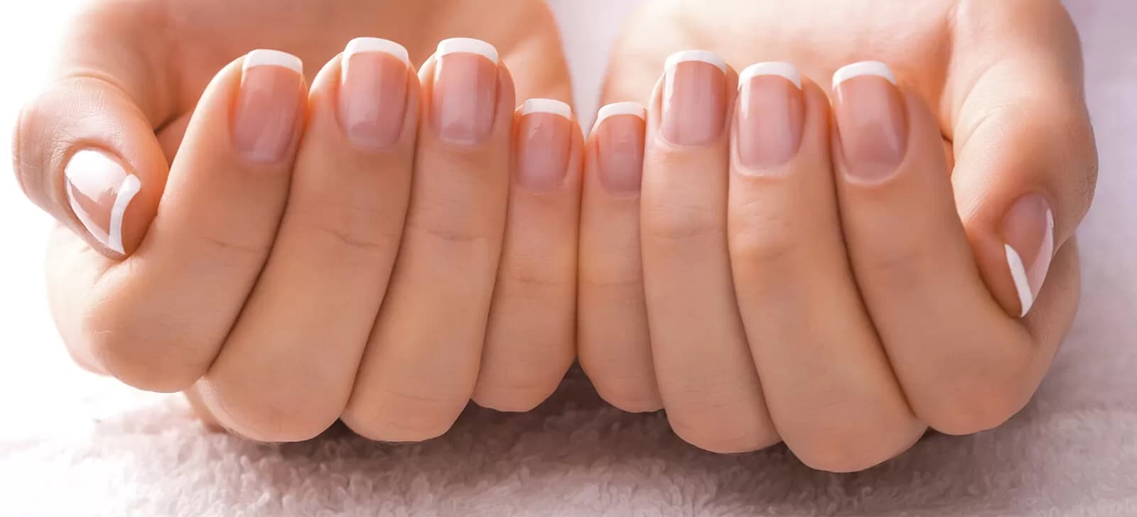 Deixe as suas unhas inquebráveis e cheias de vida - Foto Reprodução Internet Deixe as suas unhas inquebráveis e cheias de vida - Foto Reprodução Internet