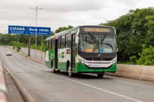 Greve de ônibus da Caribus afeta transportes em Cuiabá nesta segunda - Foto Internet Greve de ônibus da Caribus afeta transportes em Cuiabá nesta segunda - Foto Internet