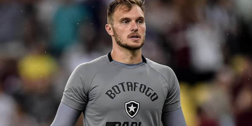 Contratação de Lucas Perri cai como presente ao São Paulo - (Foto: Internet) Contratação de Lucas Perri cai como presente ao São Paulo - (Foto: Internet)