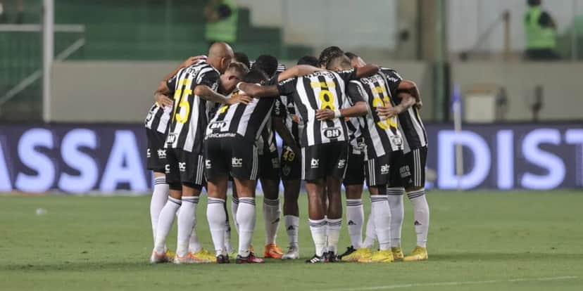 Elenco do Atlético-MG - (Foto: Reprodução / Internet) Elenco do Atlético-MG - (Foto: Reprodução / Internet)