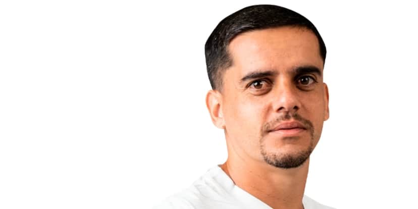 Fagner atua como lateral (Foto: Divulgação/Corinthians) Fagner atua como lateral (Foto: Divulgação/Corinthians)