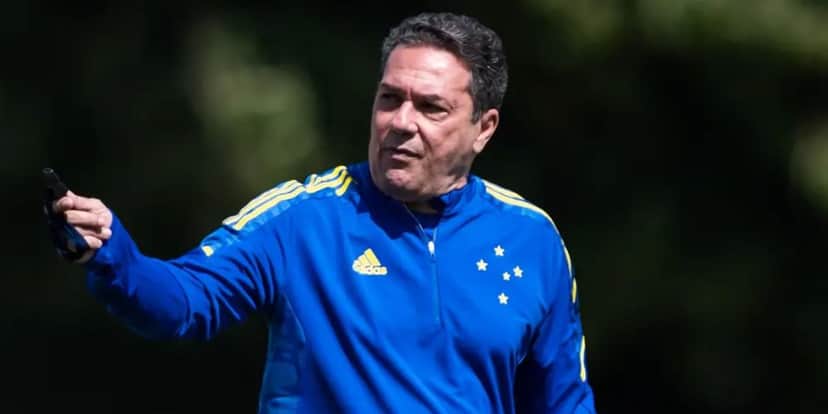 Vanderlei Luxemburgo -(Foto: Internet) Vanderlei Luxemburgo -(Foto: Internet)