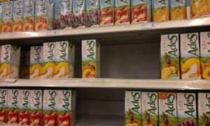 Marca de bebidas Ades foi proibida pela Anvisa (Foto: Reprodução / Internet) Marca de bebidas Ades foi proibida pela Anvisa (Foto: Reprodução / Internet)