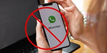 Celular com WhatsApp bloqueado - Foto Reprodução Internet Celular com WhatsApp bloqueado - Foto Reprodução Internet
