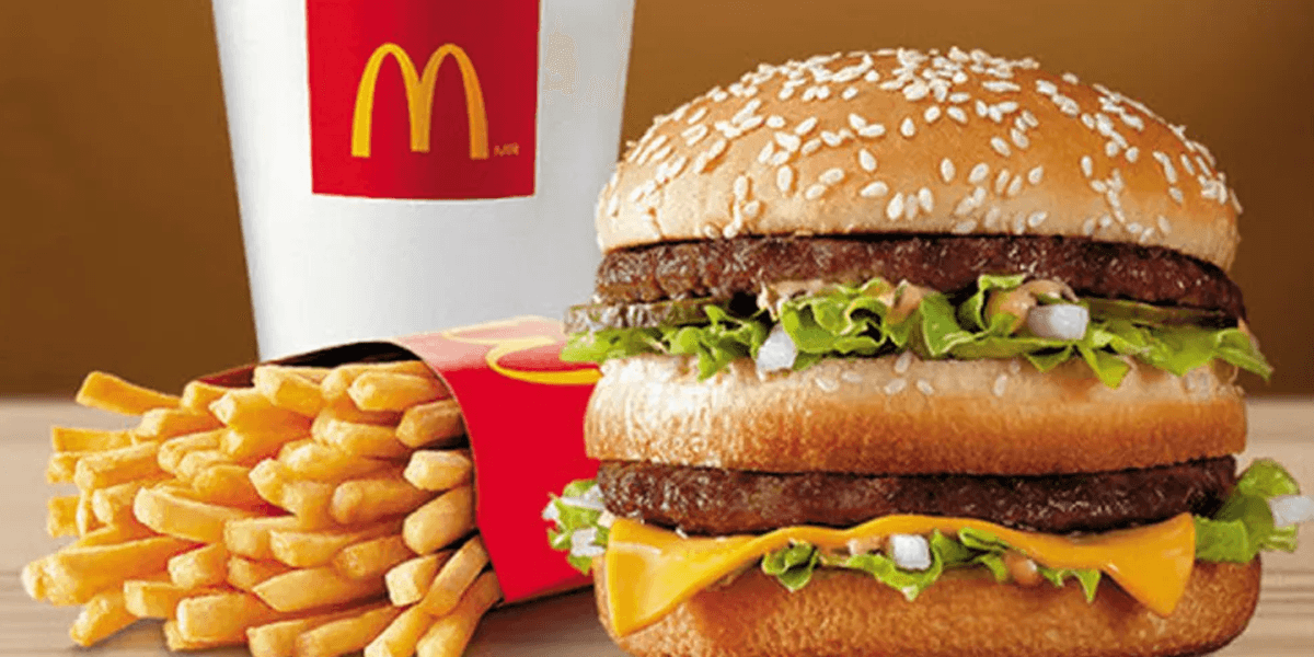 Combo do Mcdonald's (Foto: Reprodução, Goal.com) Combo do Mcdonald's (Foto: Reprodução, Goal.com)
