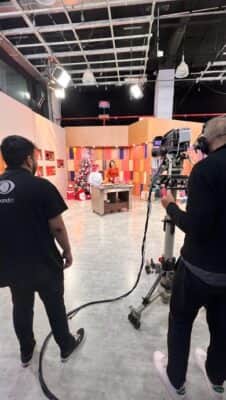 Gardênia e Laíse nos estúdios do programa “Vem com a gente” Gardênia e Laíse nos estúdios do programa “Vem com a gente”