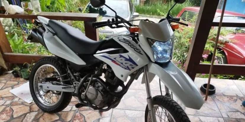 Honda NXR 125 Bros KS - 2003 (Reprodução: Internet) Honda NXR 125 Bros KS - 2003 (Reprodução: Internet)