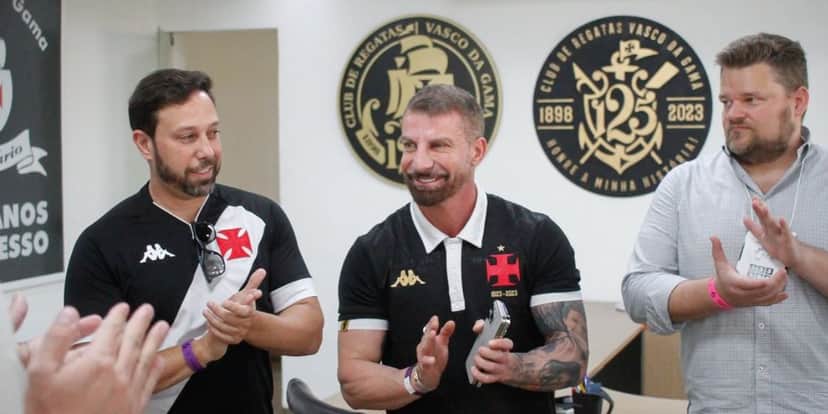 Pedrinho peitando a 777, melhor contrato da história e nova dupla de Payet: Vasco tem 3 viradas imediatas - Foto | Reprodução: Internet Pedrinho peitando a 777, melhor contrato da história e nova dupla de Payet: Vasco tem 3 viradas imediatas - Foto | Reprodução: Internet