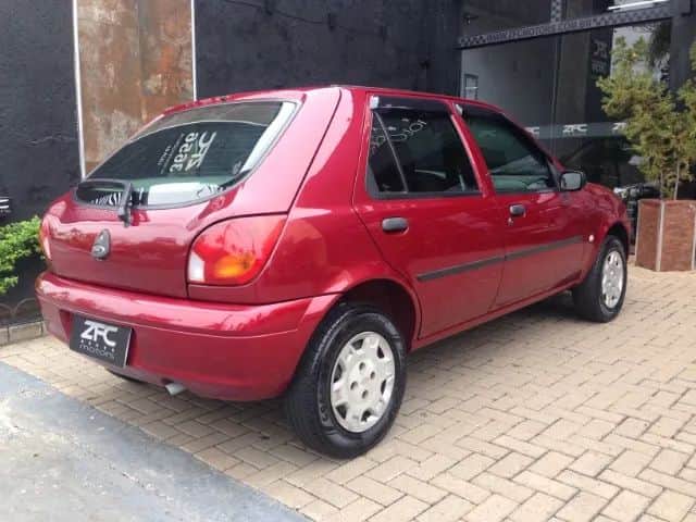 Ford Fiesta Street 2003 está na casa dos R$ 10 mil (Foto: Divulgação) Ford Fiesta Street 2003 está na casa dos R$ 10 mil (Foto: Divulgação)