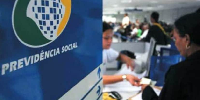 JN fez anúncios decisivos sobre o INSS e mudanças na aposentadoria (Foto: Reprodução/ Internet) JN fez anúncios decisivos sobre o INSS e mudanças na aposentadoria (Foto: Reprodução/ Internet)