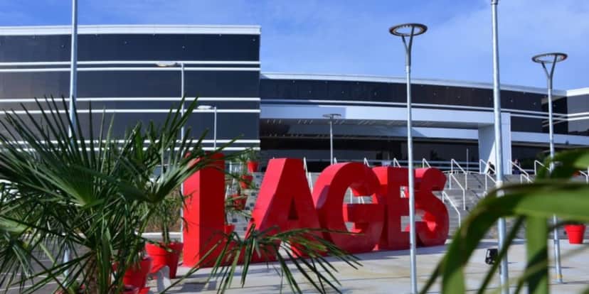 Lages Shopping Center, em Lages (SC), luta contra falência (Foto: Reprodução/Lages Shopping) Lages Shopping Center, em Lages (SC), luta contra falência (Foto: Reprodução/Lages Shopping)