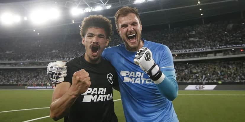 Adryelson e Lucas Perri devem seguir para o Lyon (Reprodução: Foto Vítor Silva/Botafogo) Adryelson e Lucas Perri devem seguir para o Lyon (Reprodução: Foto Vítor Silva/Botafogo)