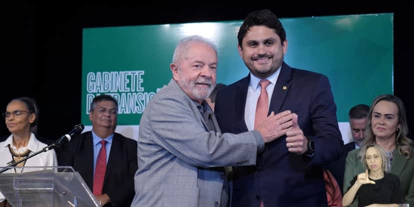 Presidente Lula e o Ministério das Comunicações, de Juscelino Filho (União-MA) (Foto: Divulgação/Governo Federal) Presidente Lula e o Ministério das Comunicações, de Juscelino Filho (União-MA) (Foto: Divulgação/Governo Federal)