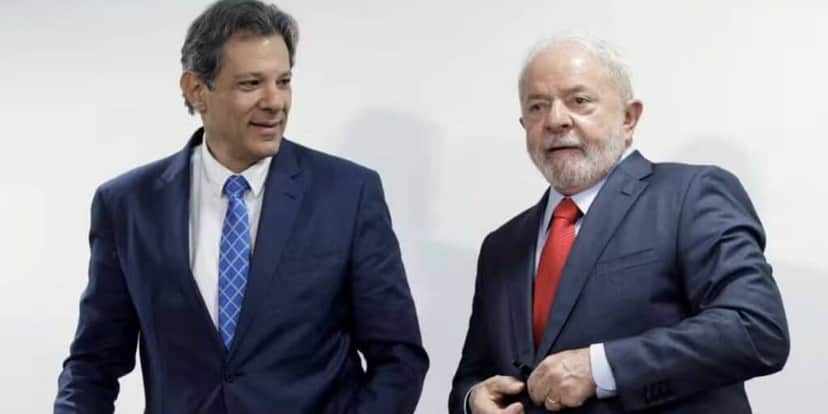 Fernando Haddad e Lula (Foto: Reprodução / Adriano Machado/File Photo / Reuters) Fernando Haddad e Lula (Foto: Reprodução / Adriano Machado/File Photo / Reuters)