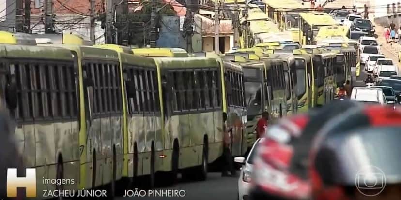 Paralisação ônibus (Foto: Reprodução / Globo) Paralisação ônibus (Foto: Reprodução / Globo)