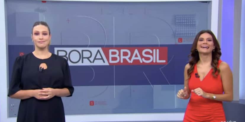 Roberta Scherer e Thaís Dias no comando do Bora Brasil (Foto: Reprodução / Band) Roberta Scherer e Thaís Dias no comando do Bora Brasil (Foto: Reprodução / Band)