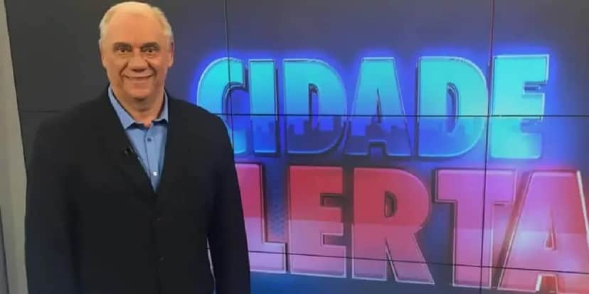 Marcelo Rezende sob comando do Cidade Alerta (Foto: Reprodução/ Internet) Marcelo Rezende sob comando do Cidade Alerta (Foto: Reprodução/ Internet)