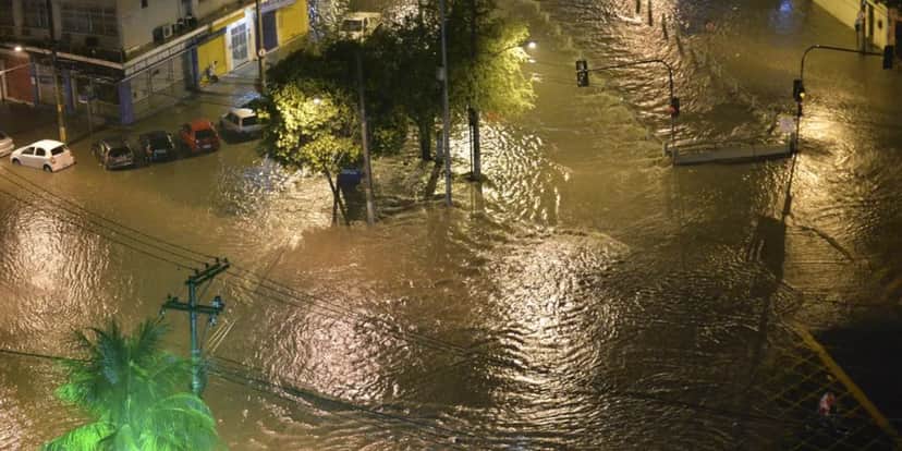 Situação trágica das tempestades no Rio de Janeiro (Reprodução: Internet) Situação trágica das tempestades no Rio de Janeiro (Reprodução: Internet)
