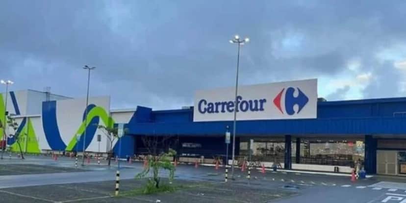 Carrefour é a maior rede de supermercados do Brasil (Reprodução: Internet) Carrefour é a maior rede de supermercados do Brasil (Reprodução: Internet)