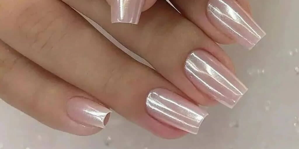 Top Coat para deixar as unhas brilhantes (Reprodução: Internet) Top Coat para deixar as unhas brilhantes (Reprodução: Internet)