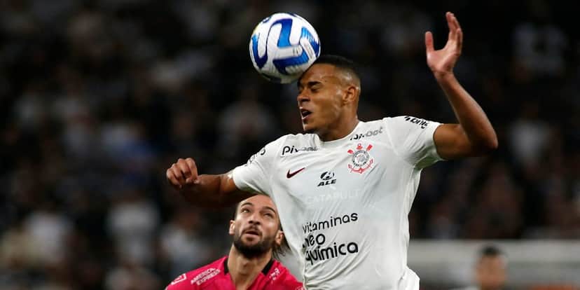 Murillo jogando com a camisa do Corinthians - Foto | Reprodução: Getty Images Murillo jogando com a camisa do Corinthians - Foto | Reprodução: Getty Images