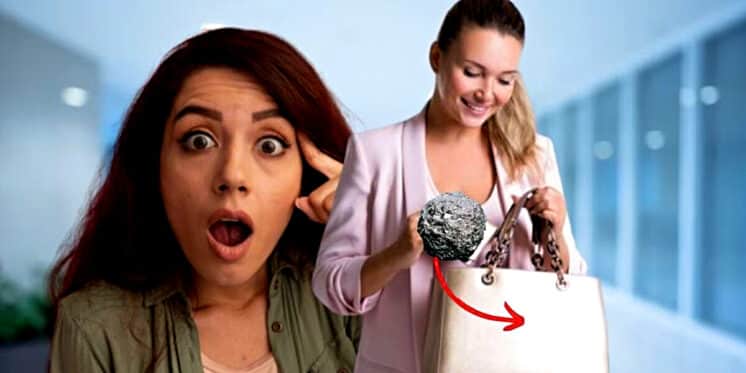 Mulheres estão carregando bolinhas de papel alumínio na bolsa e esse é o motivo (Foto Reprodução/Montagem/Lennita/Tv Foco) Mulheres estão carregando bolinhas de papel alumínio na bolsa e esse é o motivo (Foto Reprodução/Montagem/Lennita/Tv Foco)