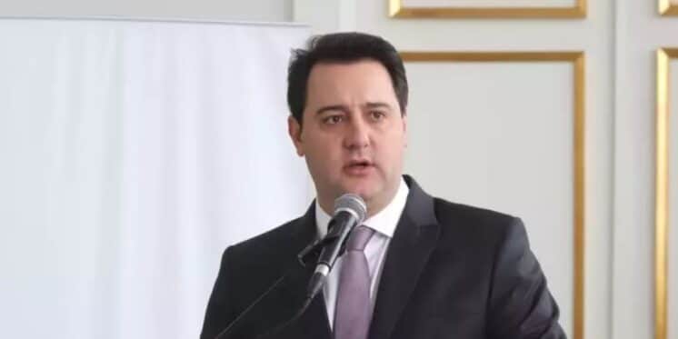 Carlos Massa Ratinho Junior é o governador do Paraná (Reprodução: Internet) Carlos Massa Ratinho Junior é o governador do Paraná (Reprodução: Internet)