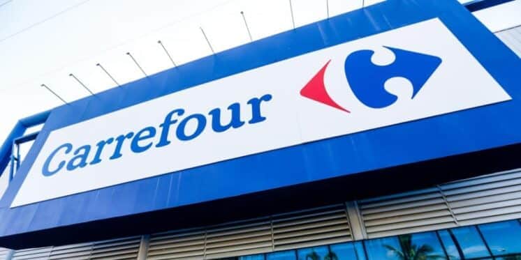 Fachada de loja do Carrefour - Foto: Internet Fachada de loja do Carrefour - Foto: Internet