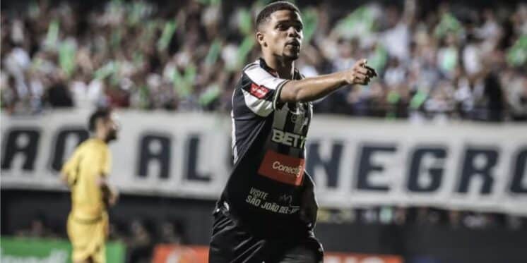 Robert é alvo do Atlético-MG e Cruzeiro - (Foto: Reprodução / Internet) Robert é alvo do Atlético-MG e Cruzeiro - (Foto: Reprodução / Internet)