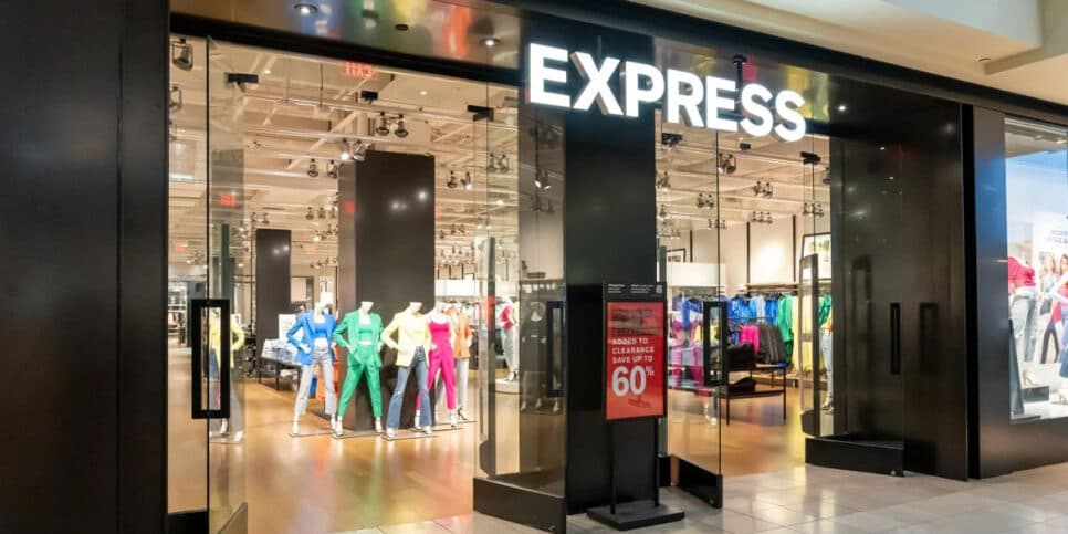 Express Inc vende algumas de suas lojas (Foto: Reprodução - CNN) Express Inc vende algumas de suas lojas (Foto: Reprodução - CNN)