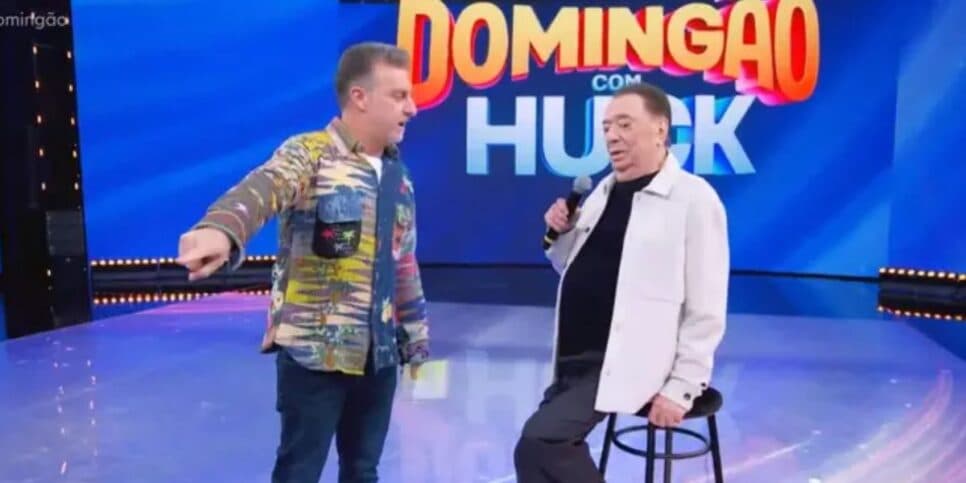 Luciano Huck e Raul Gil no Domingão (Foto: Reprodução / Globo) Luciano Huck e Raul Gil no Domingão (Foto: Reprodução / Globo)