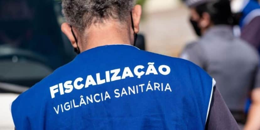 Agente da Vigilância Sanitária (Foto: Reprodução / Internet) Agente da Vigilância Sanitária (Foto: Reprodução / Internet)