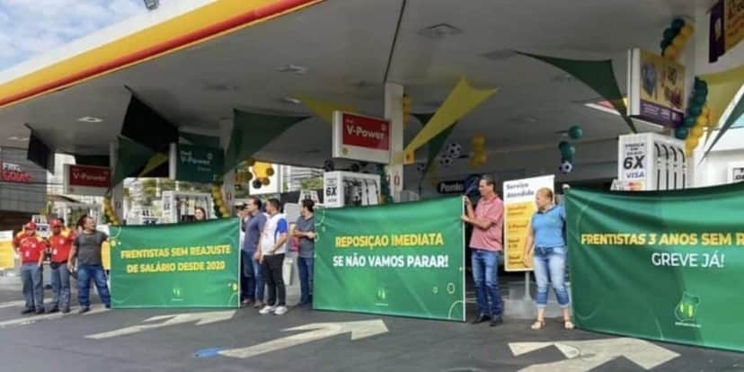 Frentistas fazem greve em Goiás (Reprodução/Jornal Opção) Frentistas fazem greve em Goiás (Reprodução/Jornal Opção)