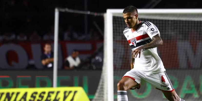 Diego Costa deve deixar o São Paulo nessa janela (Foto: Marcello Zambrana/AGIF) Diego Costa deve deixar o São Paulo nessa janela (Foto: Marcello Zambrana/AGIF)