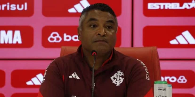 Roger Machado é técnico de Futebol do Internacional (Reprodução: João Victor Teixeira/ge) Roger Machado é técnico de Futebol do Internacional (Reprodução: João Victor Teixeira/ge)